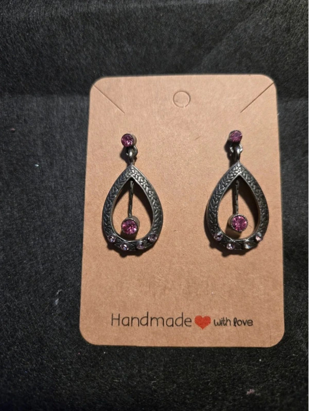 1928 collectio. Tear drop dangle earrings with pink rhinestones